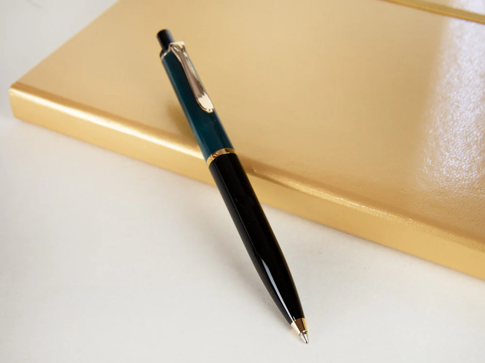Pelikan K200 Ballpoint pen, Green Marble, Gold trim, 996694 - Image 4