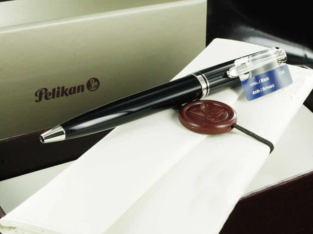 Pelikan K805 Stresemann Ballpoint pen,  Silver trim, 957530 - Image 8