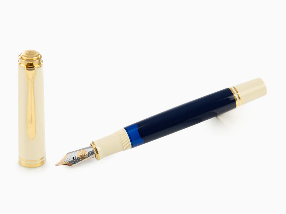 Pelikan Souverän® 800 Cream Blue Fountain Pen, Special Edition, 827270 - Image 2