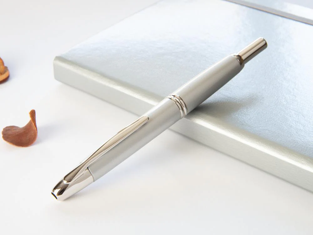 Pilot Capless Retractable Fountain Pen, Chrome, Lacquer - Image 2