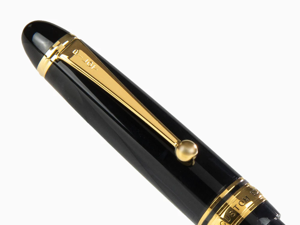 Pilot Custom 823 Fountain Pen, Acrylic Resin, Gold trim, Black, NC823N - Image 7