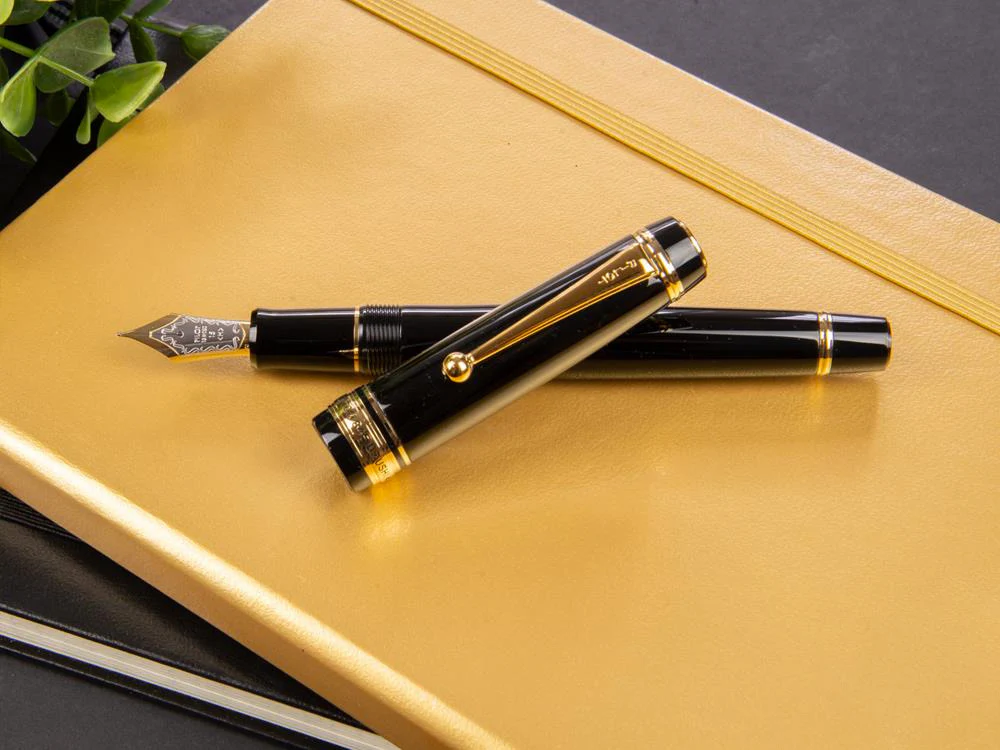 Pilot Custom 845 Fountain Pen, Ebonite, Gold trim, Black, NC845N - Image 8