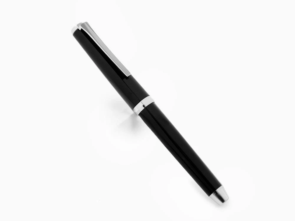 Pilot Falcon Fountain Pen, Black, Flexible Nib, Falcon-Black - Image 3