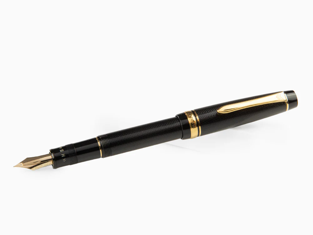 Pilot Justus 95 Fountain Pen, Resin, Gold plated, Black, FJ-3MR-NB-NT - Image 4