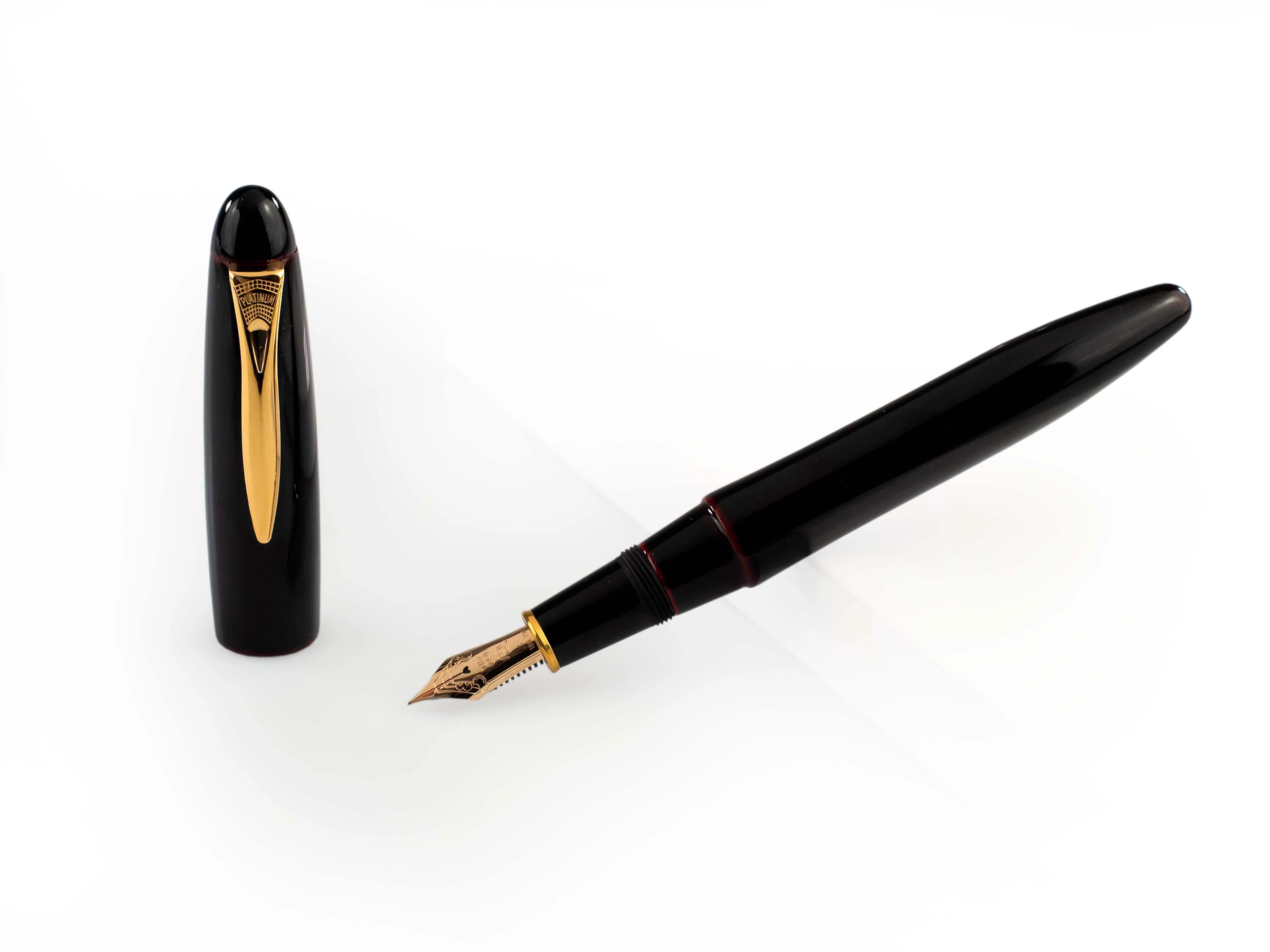 Platinum Izumo Fountain Pen, Red, Ebonite, Tamenuri PIZ-55000-28 - Image 2