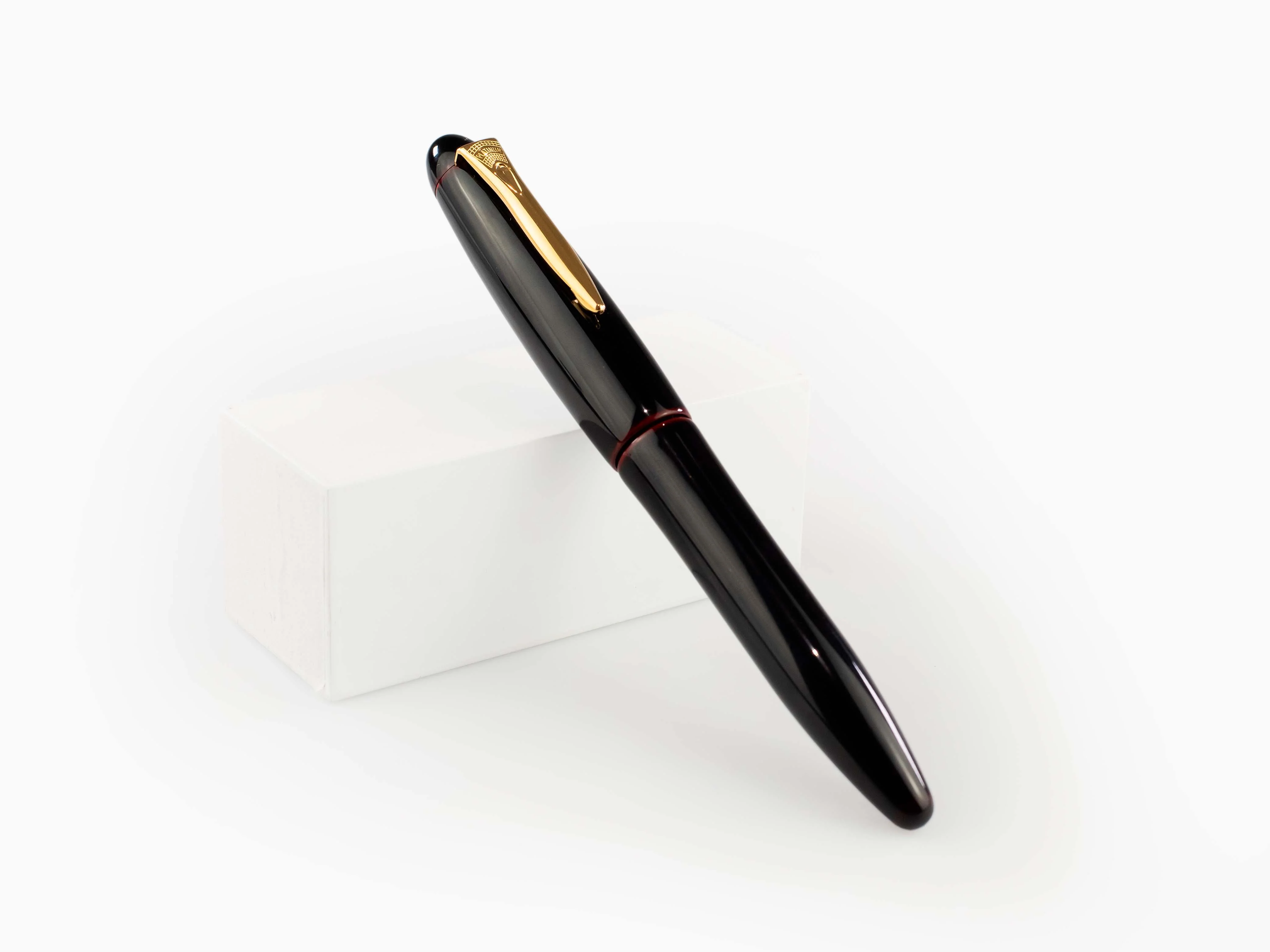 Platinum Izumo Fountain Pen, Red, Ebonite, Tamenuri PIZ-55000-28 - Image 3