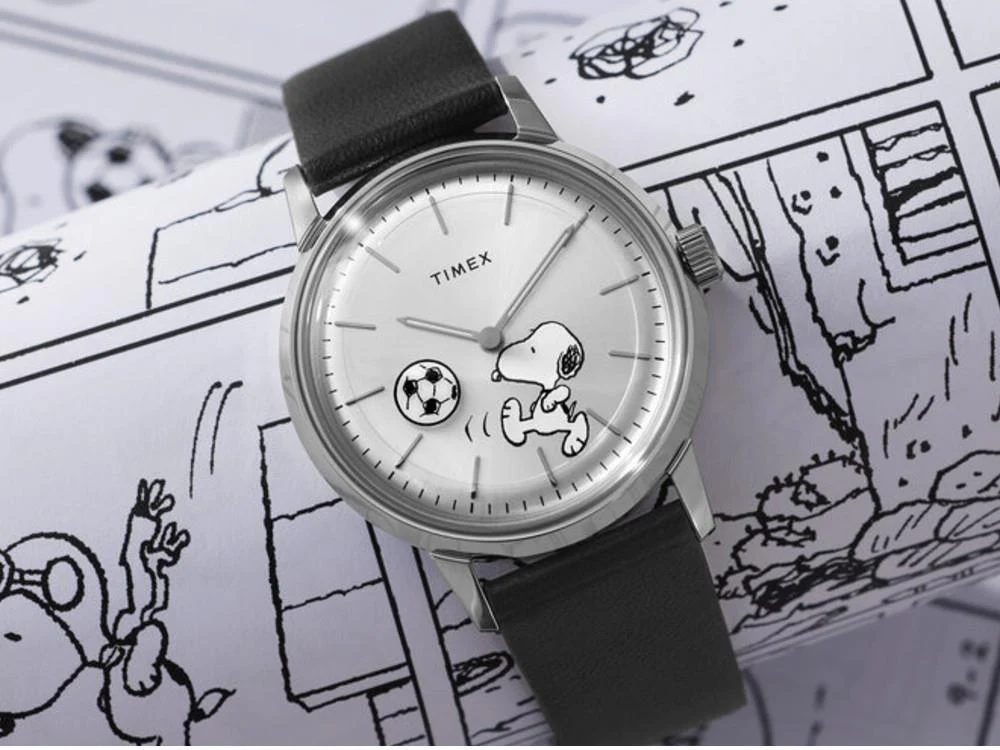 Timex Marlin Peanuts x Football/Soccer Automatic Watch, Silver, 40 mm, TW2Y53800 - Image 7