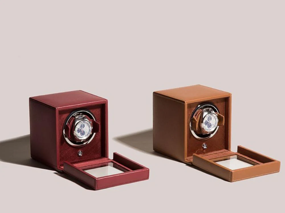 WOLF Cub Watch winder, 1 Watch, Red, Vegan Leather, 461126 - Image 5